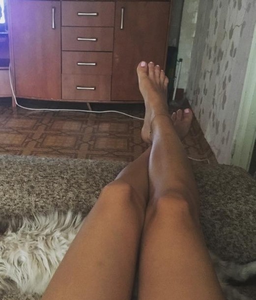 Галина привлекальеная девушка из Горловки цена от 3000 руб