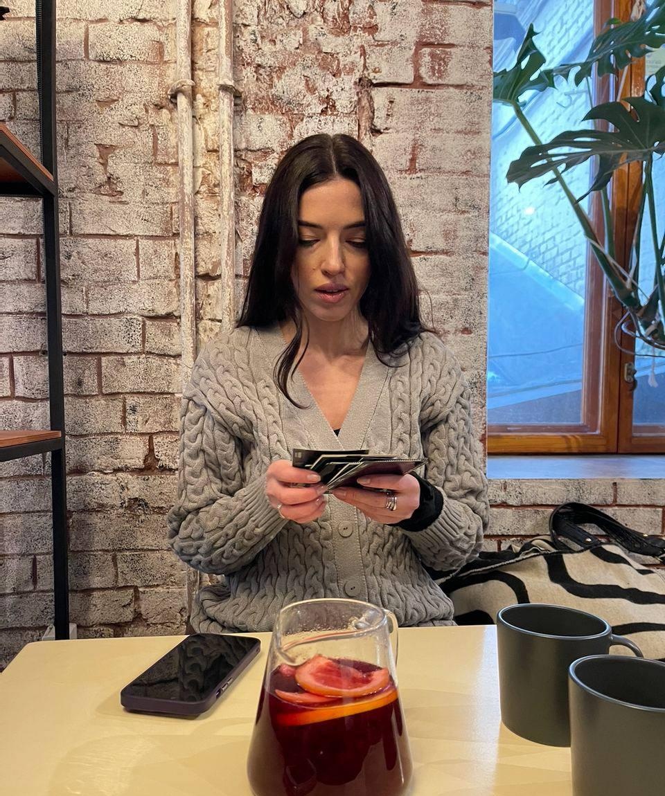 Лайма привлекальеная девушка из Горловки цена от 6000 руб